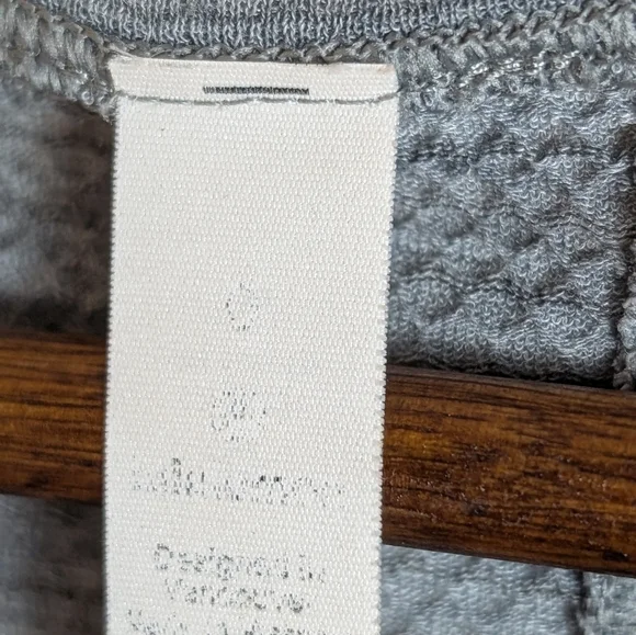 Lululemon Long Distance Heather Gray Short Sleeve Tee Shirt Size 0 - Picture 7 of 10